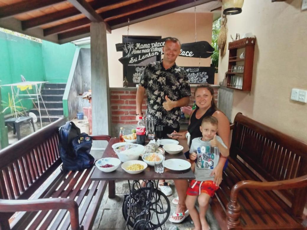 Mama Villa Хіккадува Екстер'єр фото